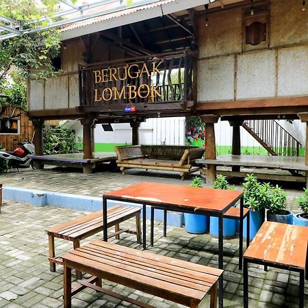 Guest House Rumah Lombok Syariah Mataram Exterior foto