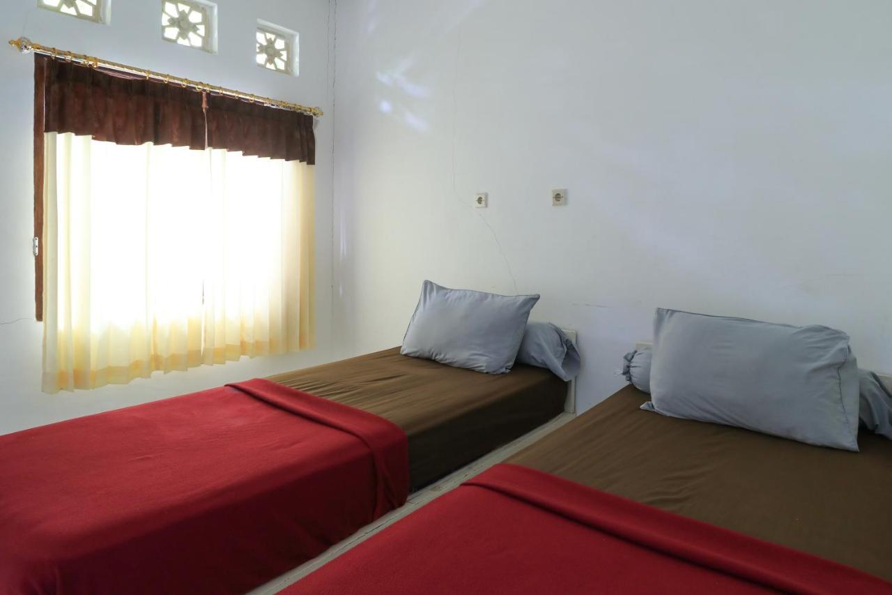 Guest House Rumah Lombok Syariah Mataram Exterior foto