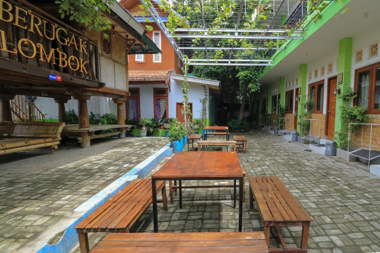 Guest House Rumah Lombok Syariah Mataram Exterior foto